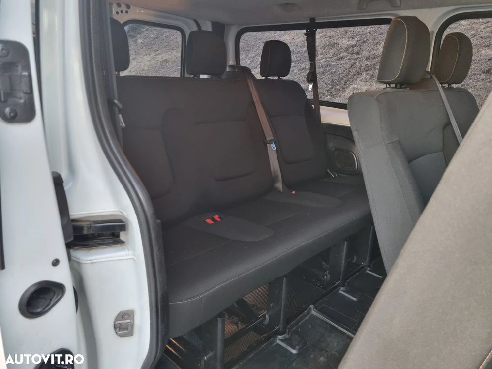 Renault Trafic - 22