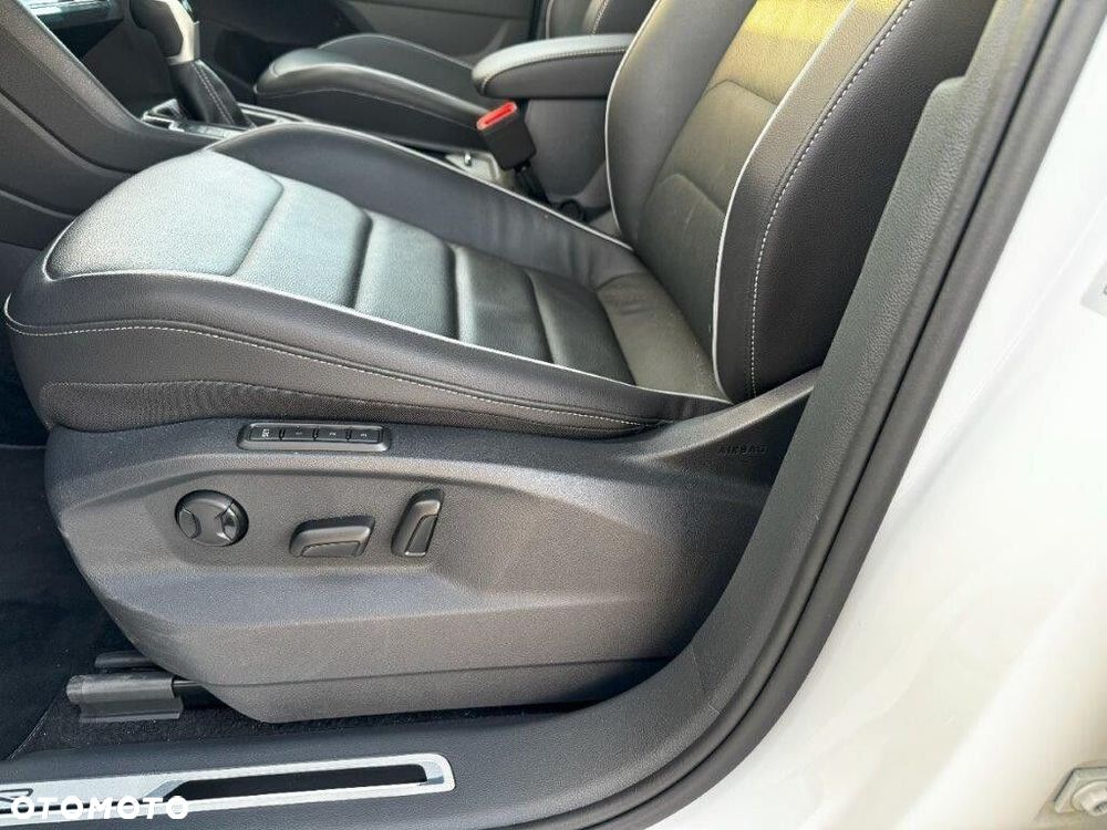 Volkswagen Tiguan 2.0 TDI SCR 4Mot R-Line DSG - 12