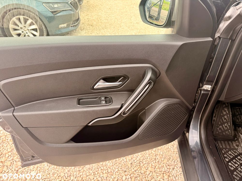 Dacia Duster 1.6 SCe Prestige - 12
