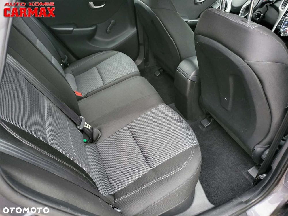 Hyundai i30 - 28