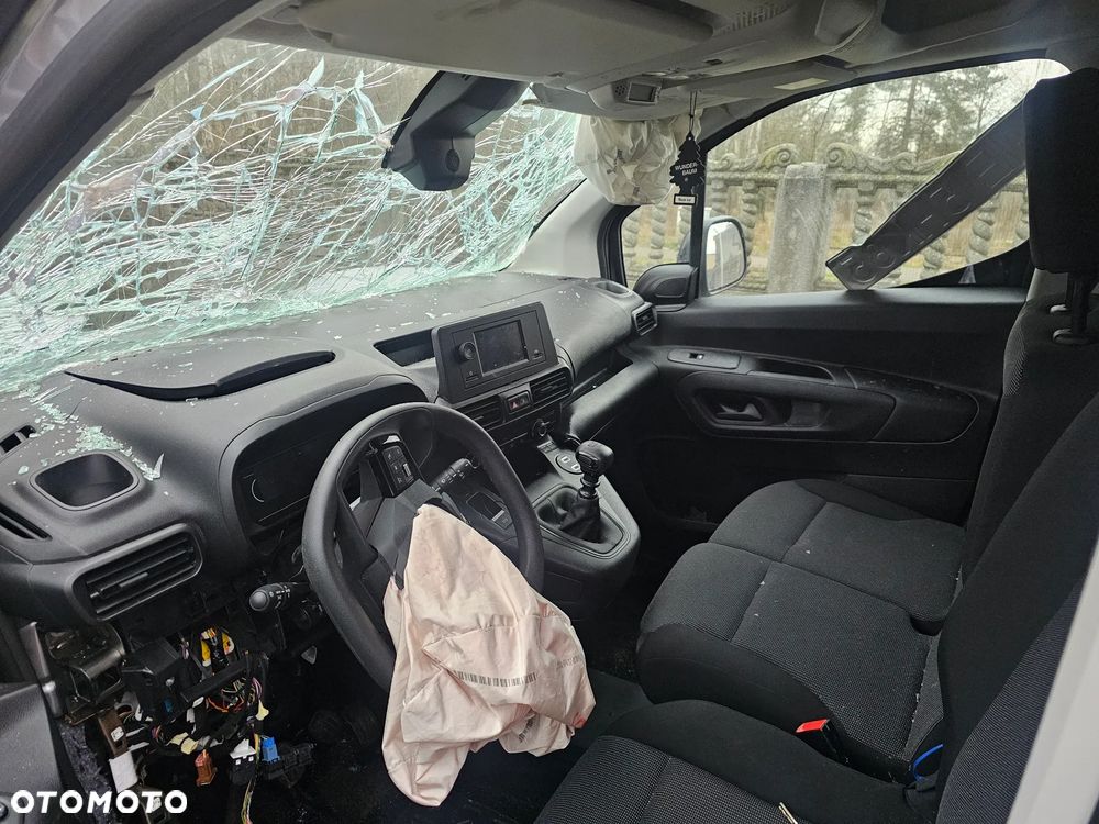 Toyota Proace city - 3