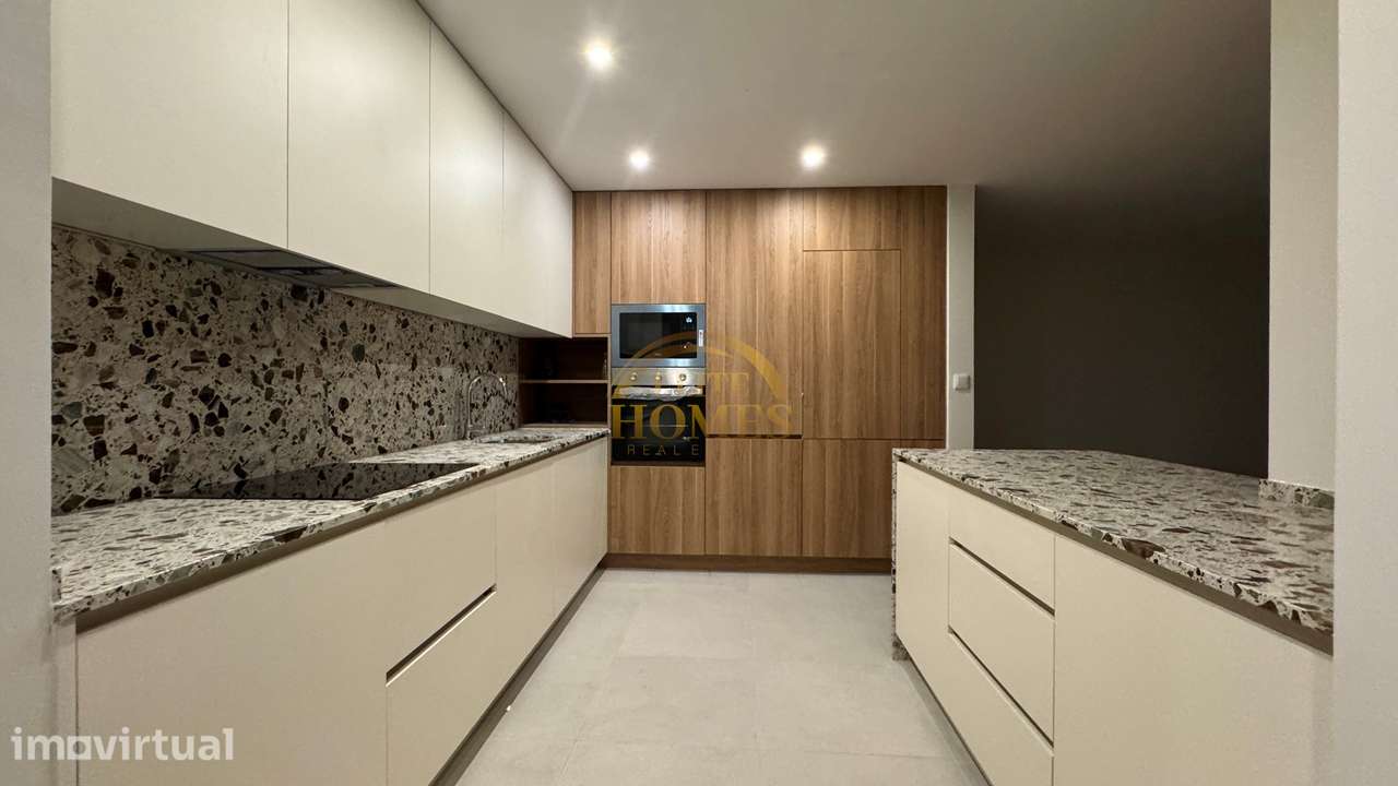 Apartamento T5 convertido num Luxuoso T3 – Av. Conde Valbom, Avenidas - Grande imagem: 3/33