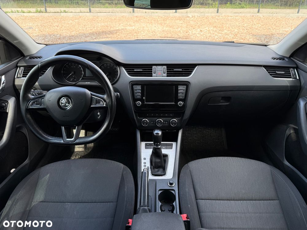 Skoda Octavia 2.0 TDI Style DSG - 16
