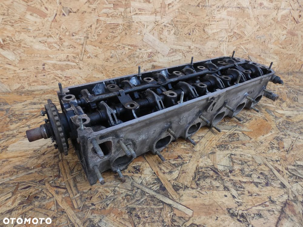 BMW E24 635CSI M30B35 GŁOWICA KOMPLETNA 1304473