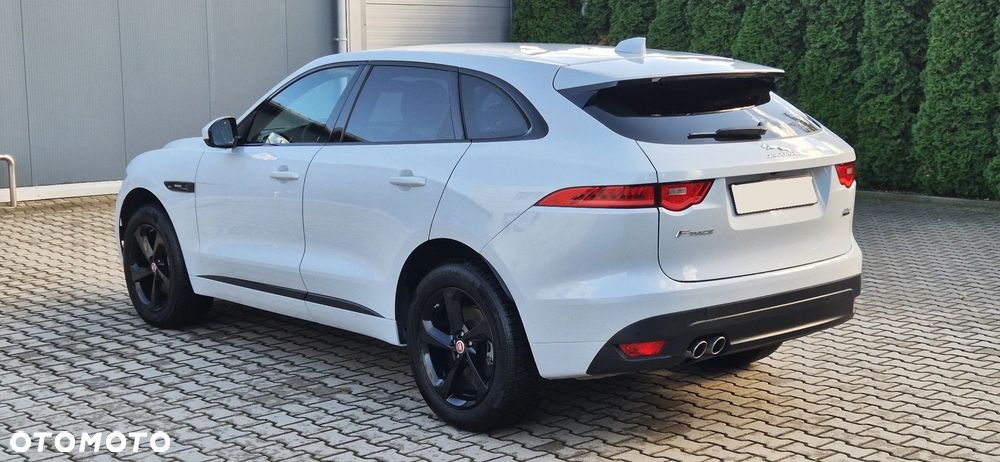 Jaguar F-Pace 2016 photo 4