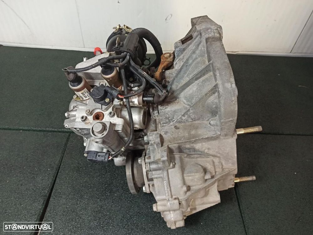 CAIXA VELOCIDADES ALFA ROMEO GTV 2004 - 4