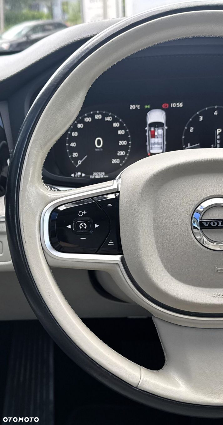 Volvo XC 60 - 13