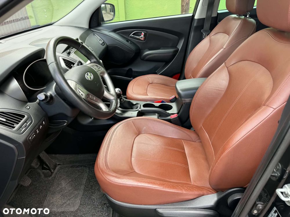 Hyundai Tucson 2.0 CRDi VGT 4WD GLS - 13
