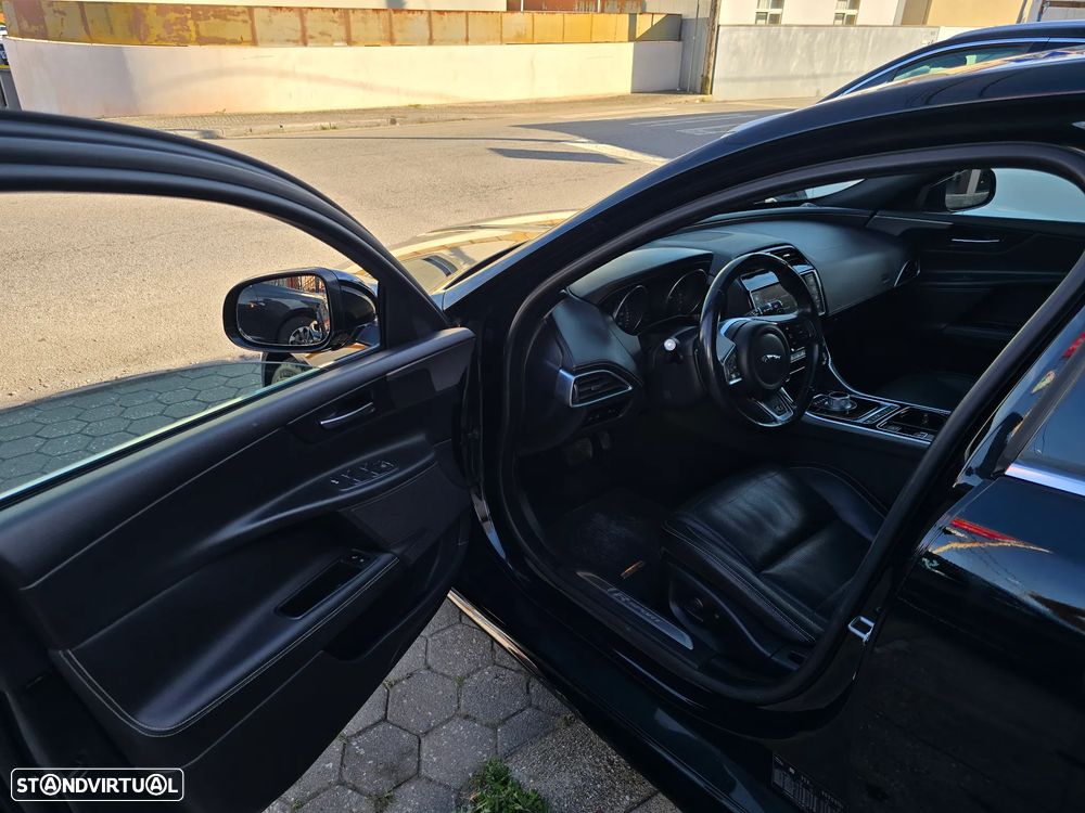 Jaguar XE 20d Aut. R-Sport - 9