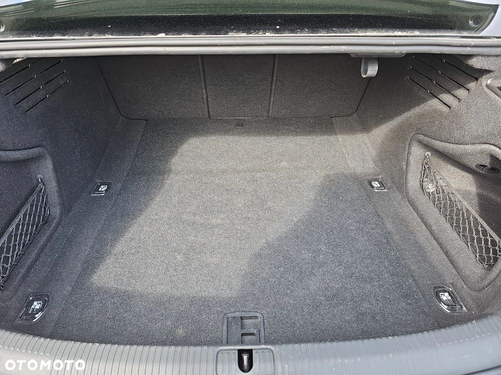 Audi A4 Limousine 35 TDI mHEV S Line S tronic - 19