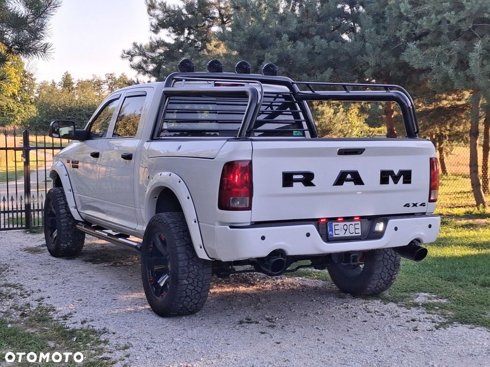 Dodge RAM - 3