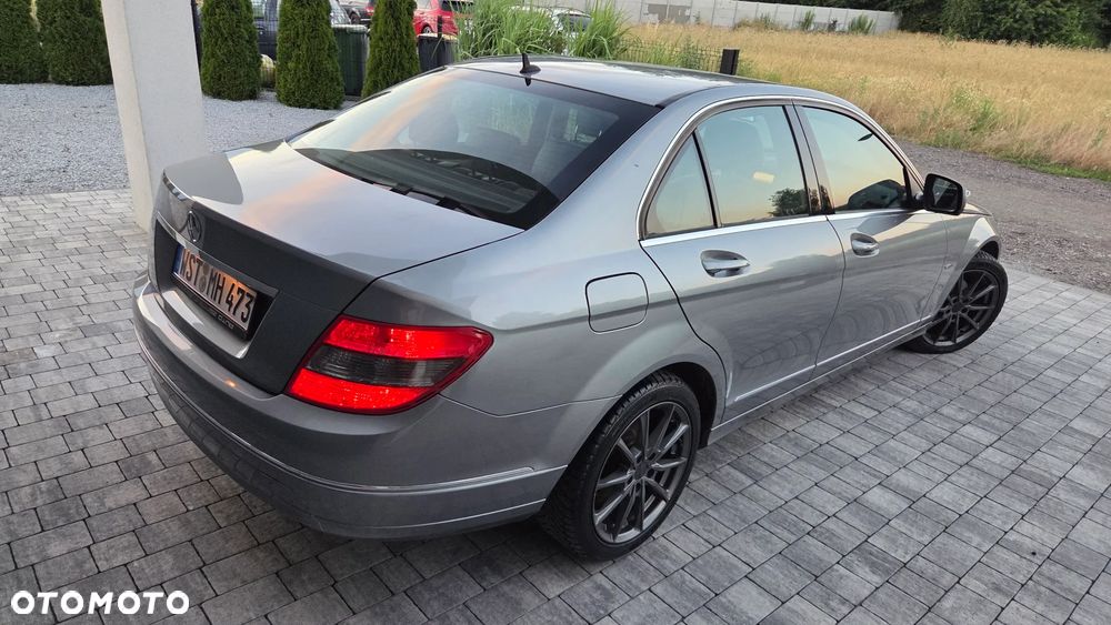 Mercedes-Benz Klasa C - 16