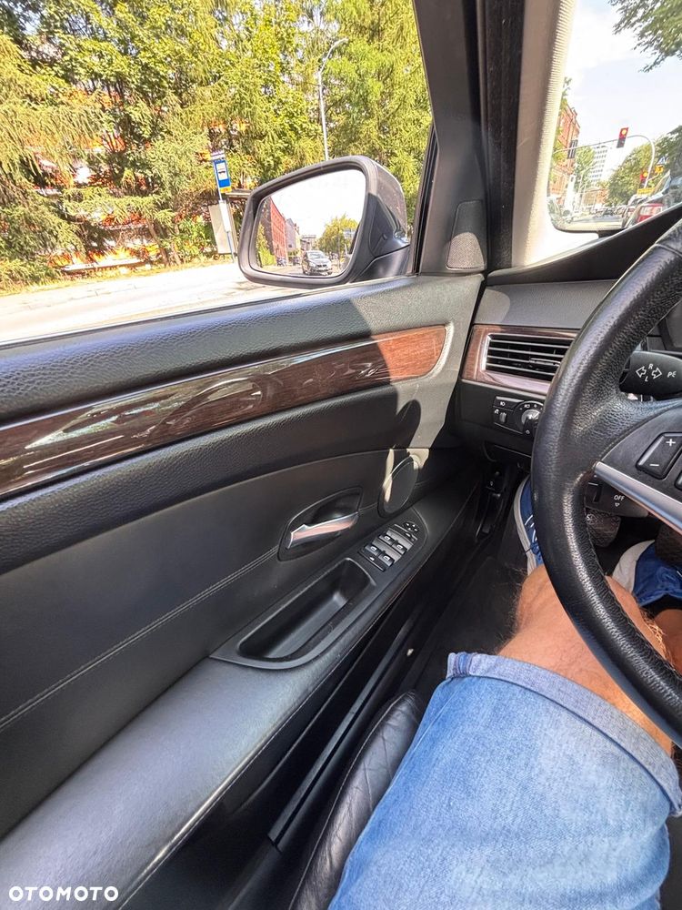 BMW Seria 5 520d Edition Exclusive - 19