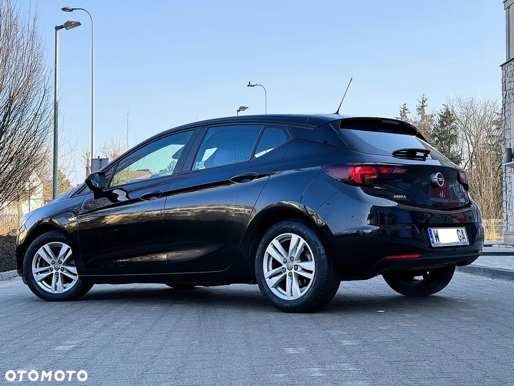 Opel Astra 1.2 T Edition S&S - 28
