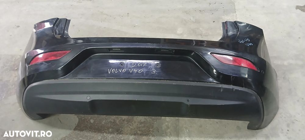 Bara spate Volvo V40 2017 - 1