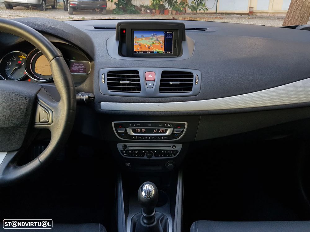 Renault Mégane Sport Tourer 1.5 dCi Dynamique S - 16