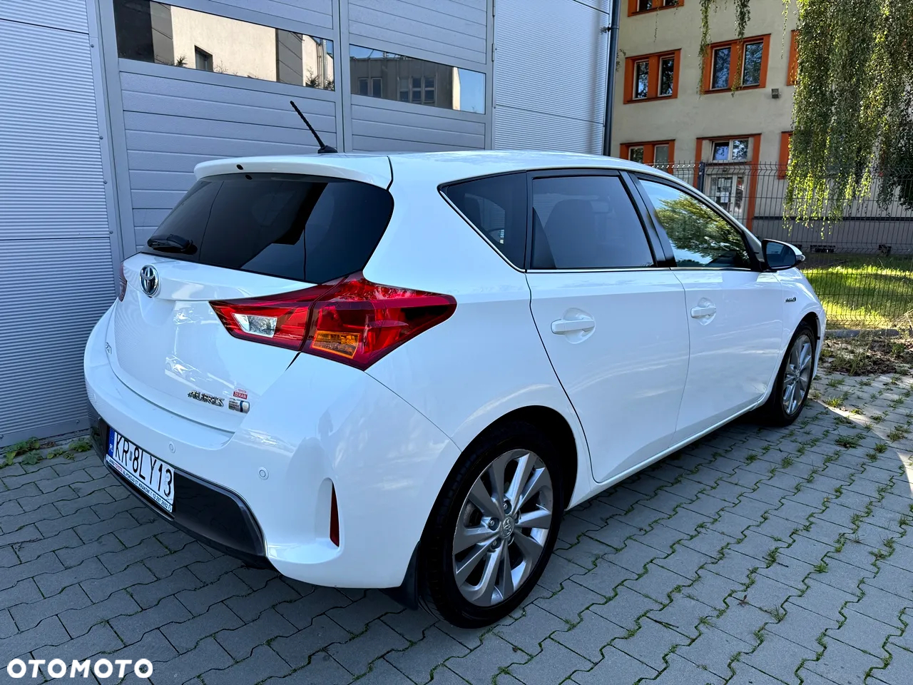 Toyota Auris 1.8 HSD Prestige NAVI - 5
