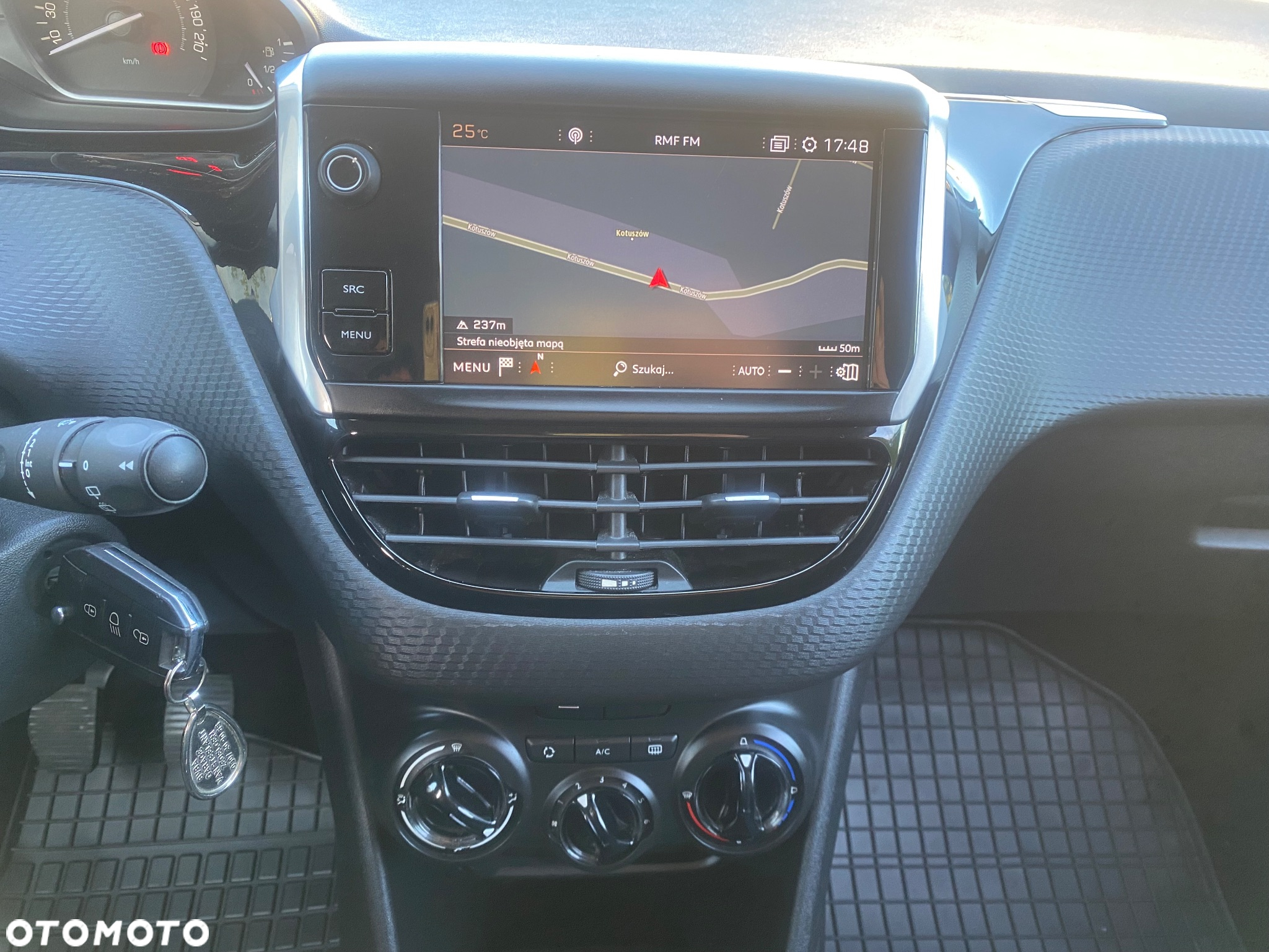 Peugeot 208 1.2 PureTech Style - 26