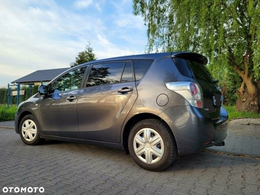 Toyota Verso 1.8 Premium MS - 2