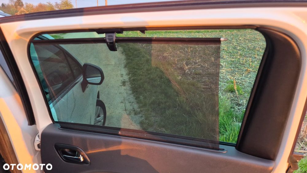 Peugeot 5008 HDI FAP 150 Allure - 22