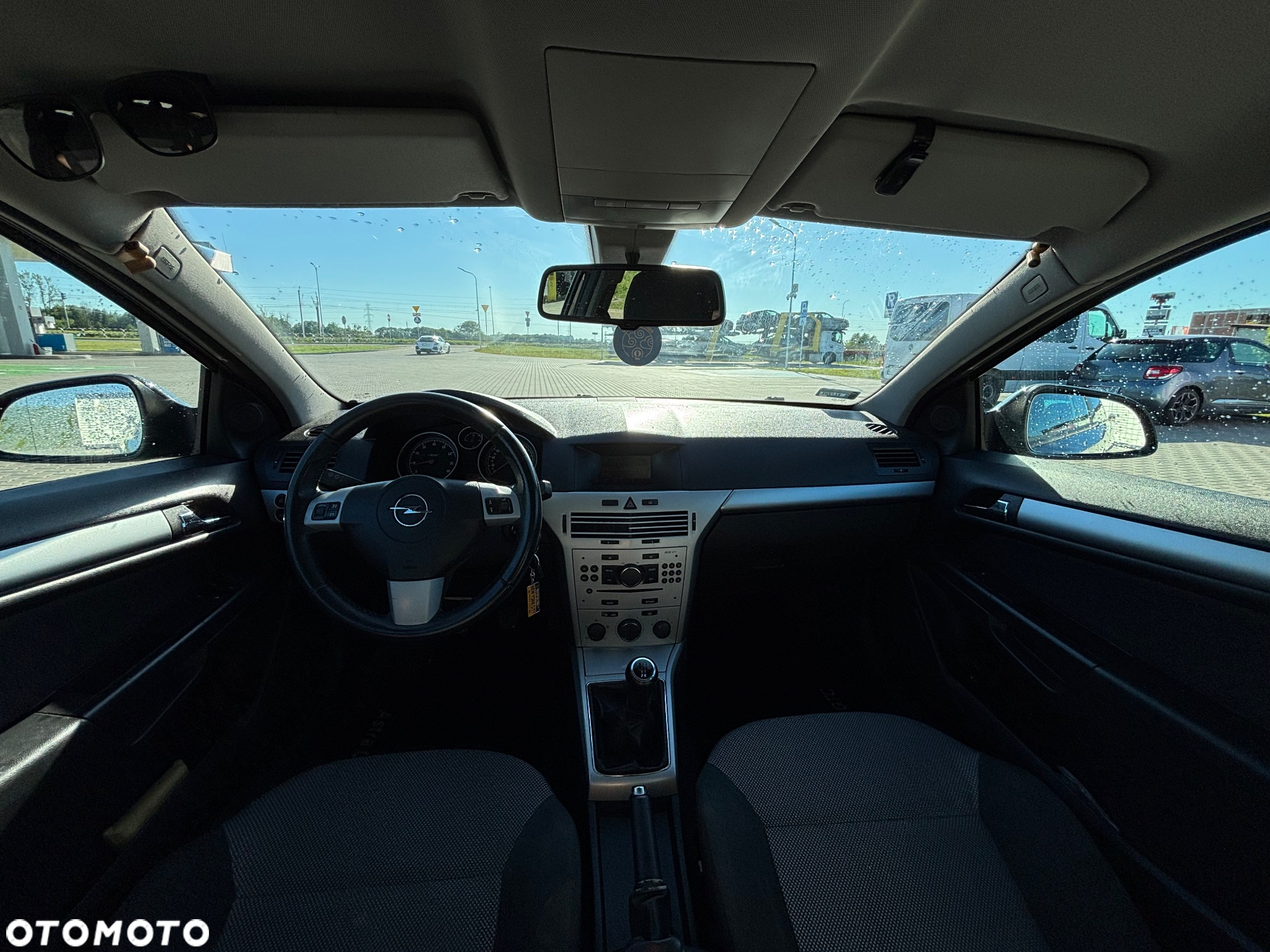 Opel Astra GTC 1.4 - 13