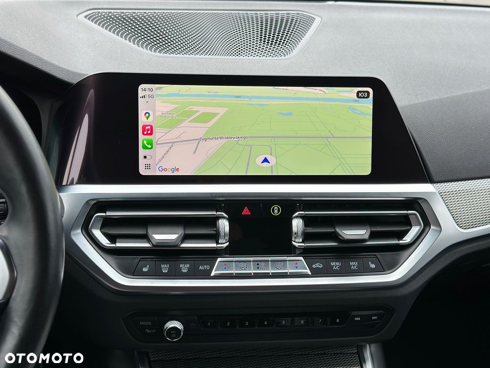 BMW Seria 3 330e iPerformance M Sport - 25