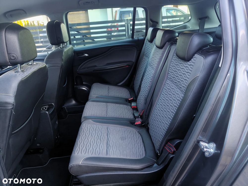 Opel Zafira 2.0 CDTI Cosmo - 20