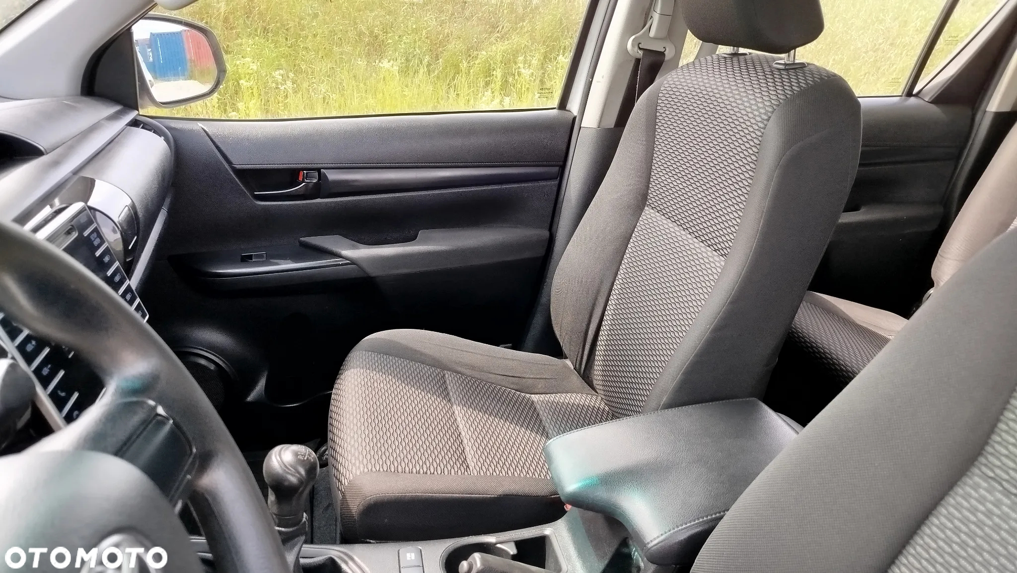 Toyota HILUX - 8