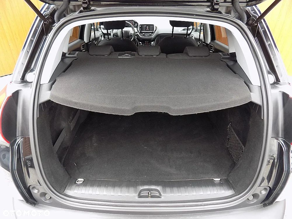 Peugeot 2008 PureTech 82 Style - 19