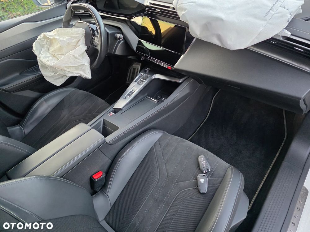 Peugeot 308 PureTech 130 EAT8 GT - 6