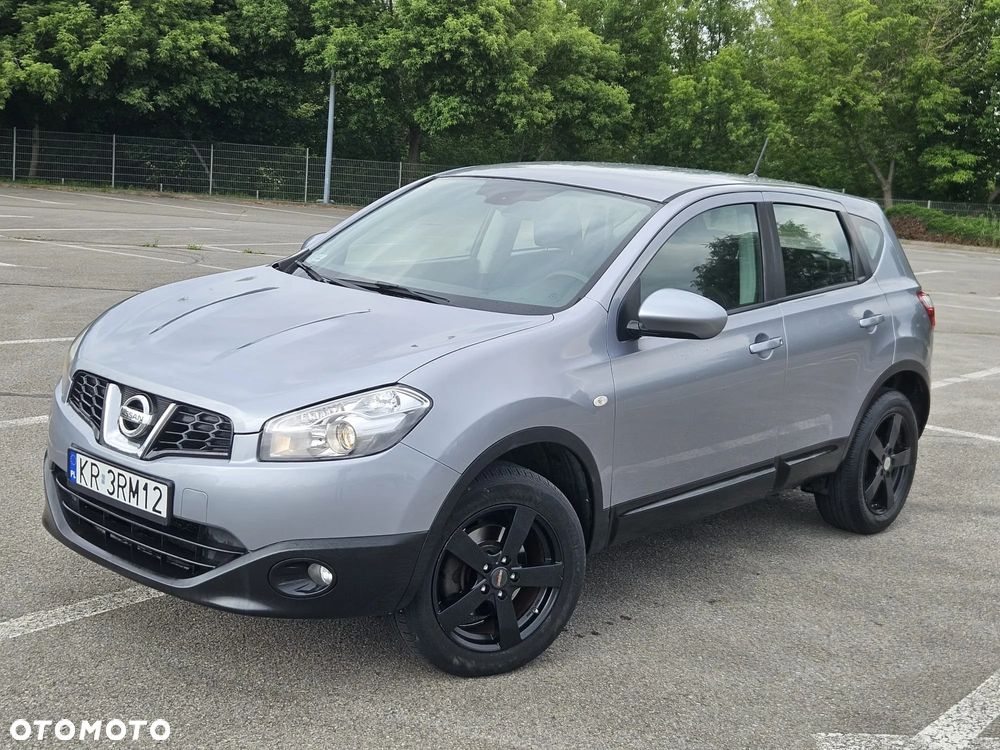 Nissan Qashqai - 2