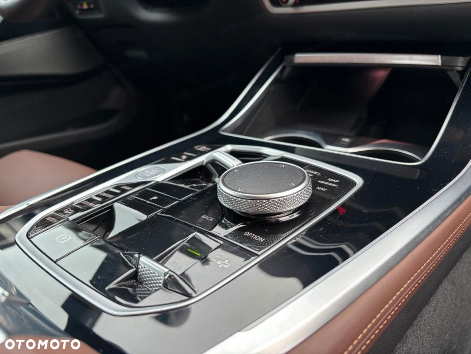 BMW X7 xDrive40d mHEV M Sport sport - 12