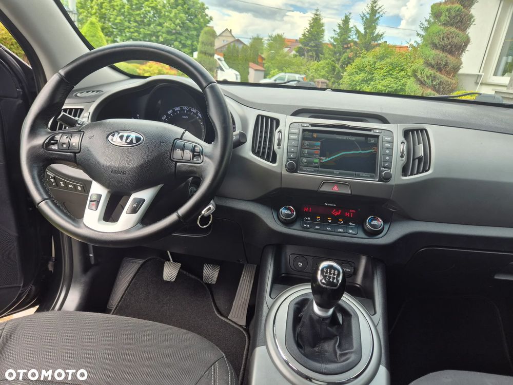 Kia Sportage 2,0 CRDI AWD Vision - 11