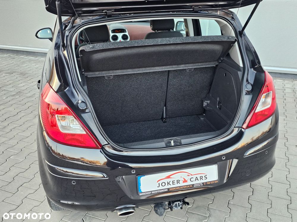 Opel Corsa 1.4 16V Satellite - 20