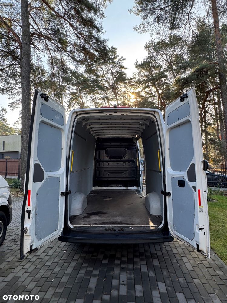 Volkswagen Crafter - 9