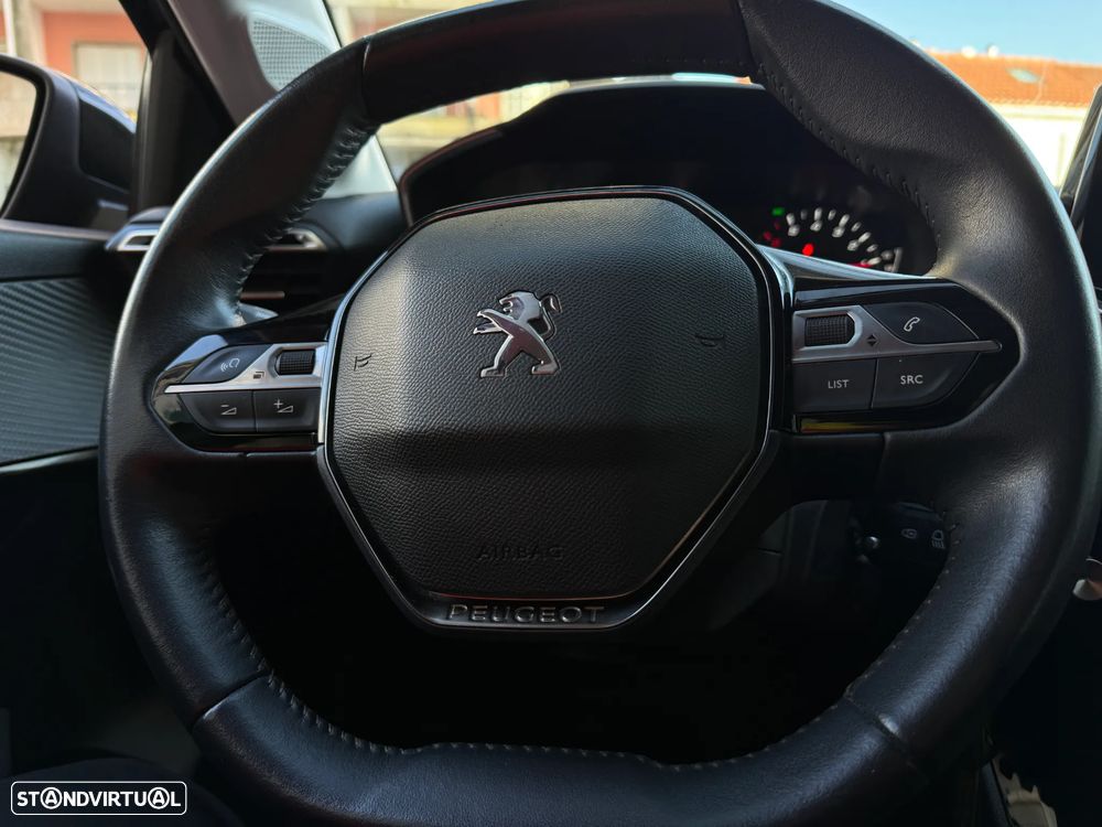 Peugeot 208 1.2 PureTech Active - 8