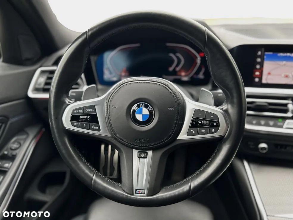 BMW Seria 3 330d MHEV M Sport sport - 22