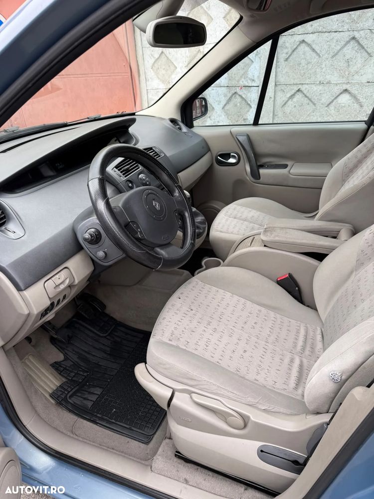 Renault Scenic 2006 photo 4