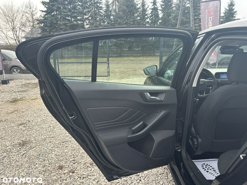 Ford Focus - 29