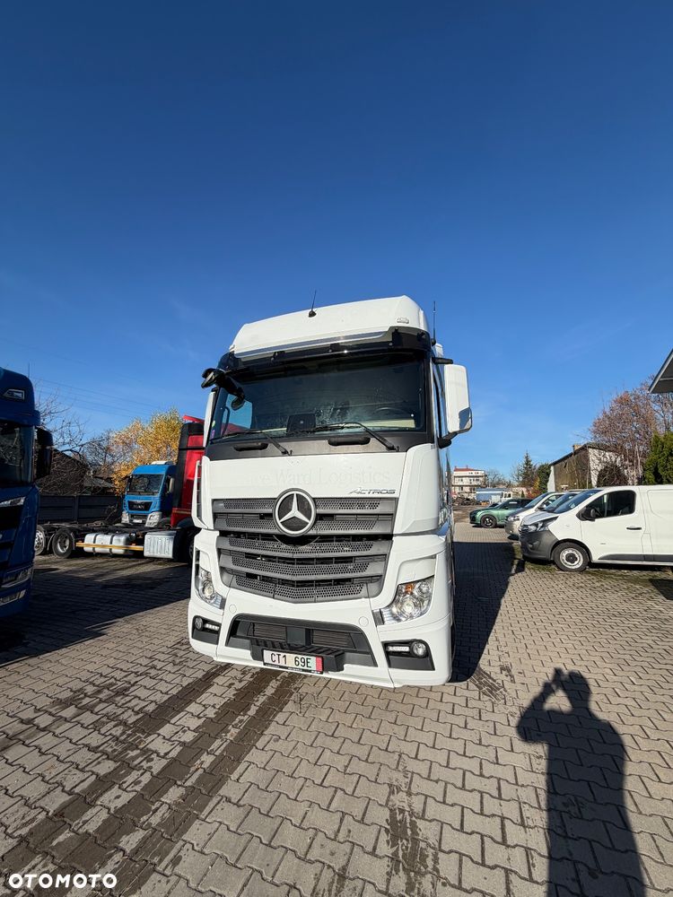 Mercedes-Benz Actros 1845 GigaSpace Xenon Navi nowy tachograf - 2