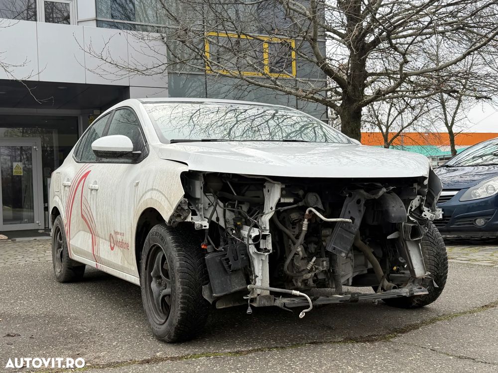 Dacia Logan TCe 90 MT5 Comfort - 3