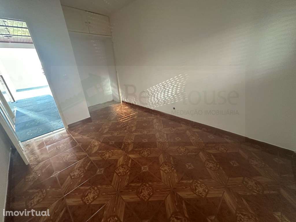 T2 Cacém de Cima - perto de escolas e comercio - Grande imagem: 5/12