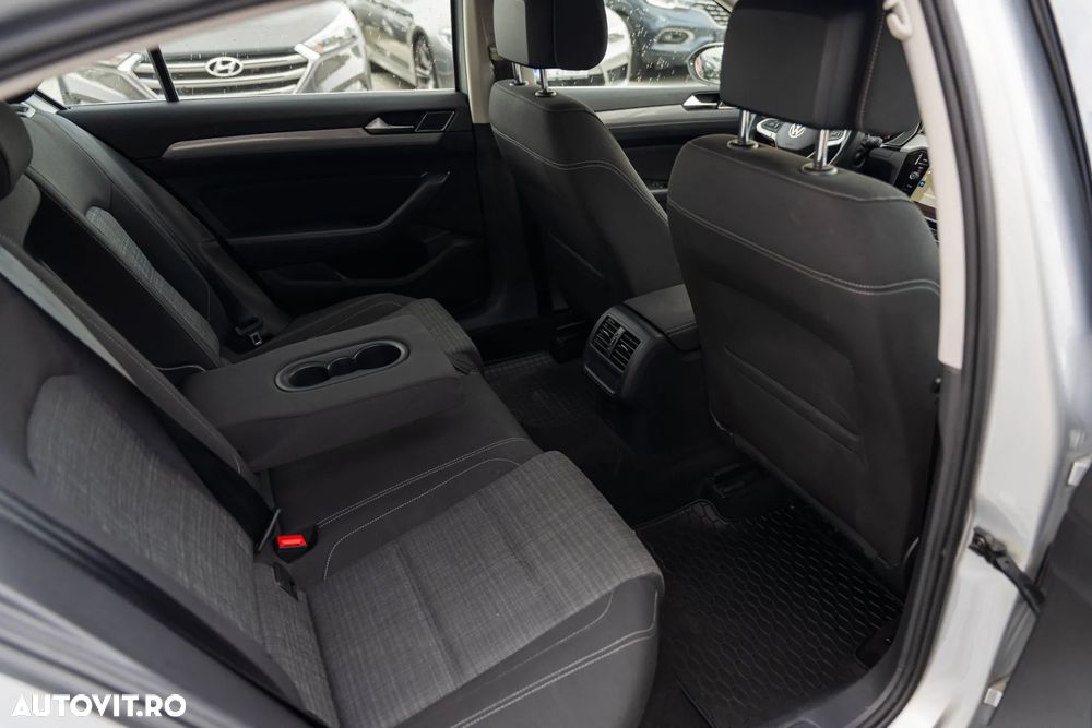 Volkswagen Passat 1.5 TSI OPF DSG Comfortline - 9