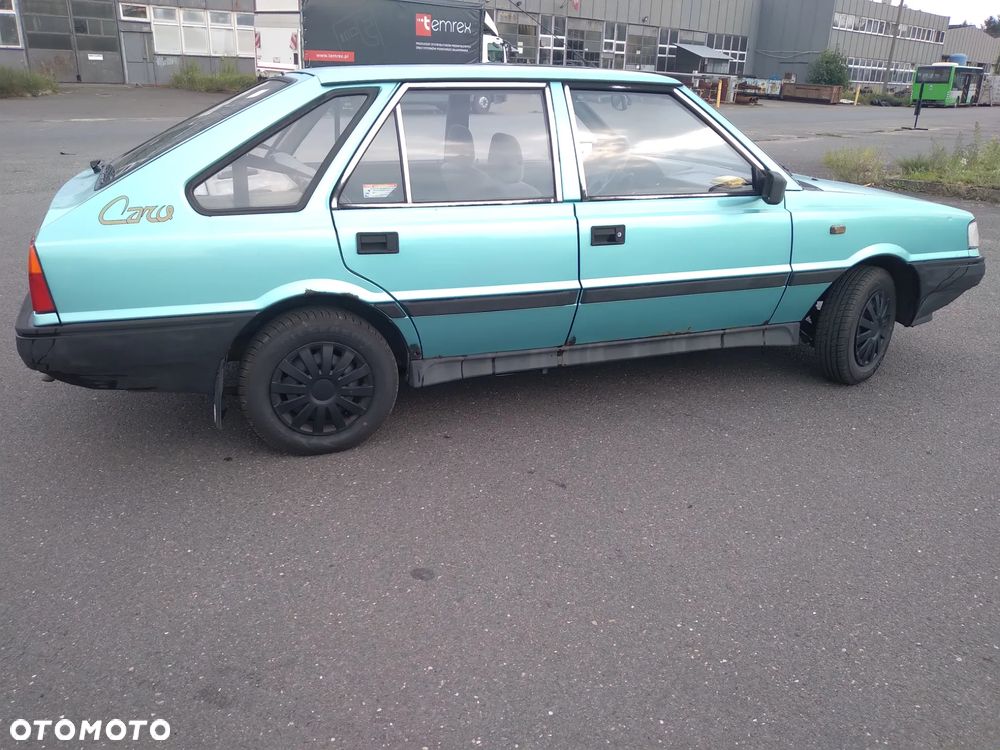 Polonez Caro - 4