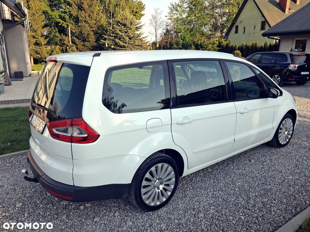 Ford Galaxy 2.0 Ambiente - 8