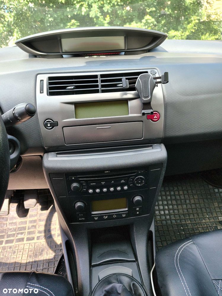 Citroën C4 - 6