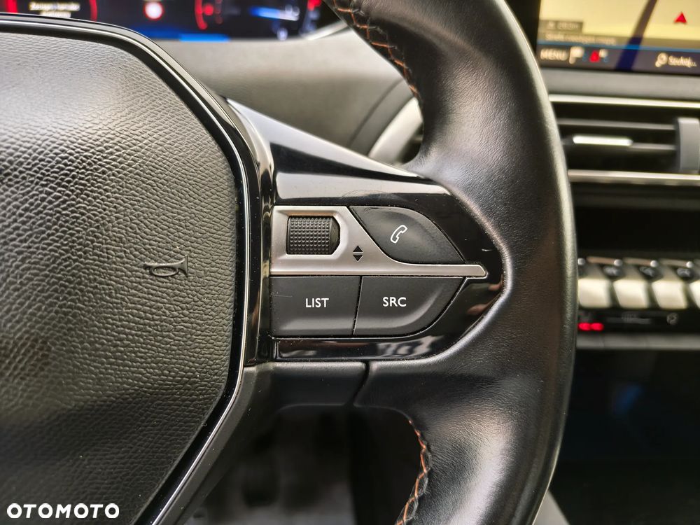 Peugeot 5008 BlueHDi 120 Allure - 27