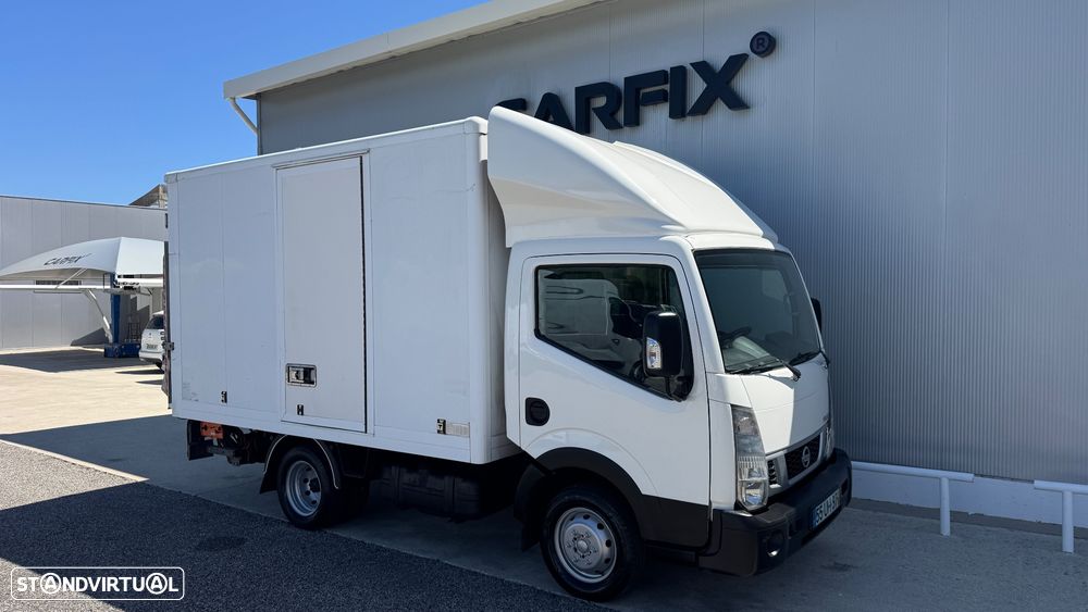 Nissan Cabstar C/ Plat. Elevatória NT 400 3.0 dCi - 14