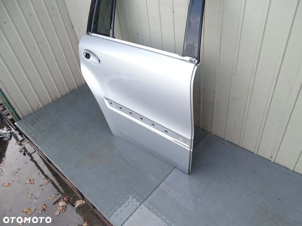 MB GL X 164 Drzwi prawy tył C775 PRAWE TYLNE - 3