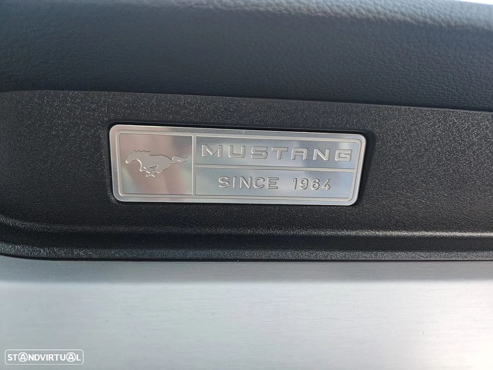Ford Mustang 2.3 Eco Boost - 28